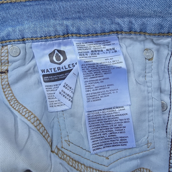 Levi's Classic Light Blue Straight Jeans 510 36x30 - Picture 5 of 6